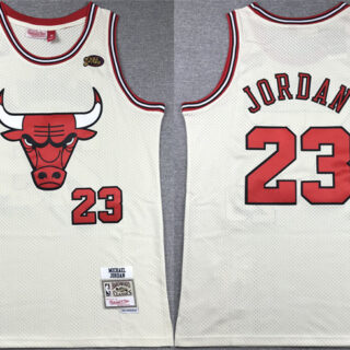 Men's Chicago Bulls #23 Michael Jordan White Stitched Basketball Jersey