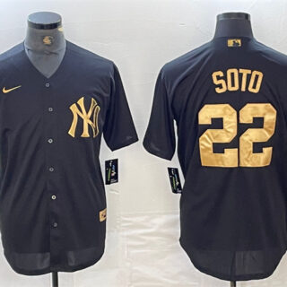 Men's New York Yankees #22 Juan Soto Black Cool Base Stitched Baseball Jersey