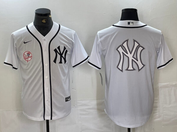 Men's New York Yankees White Team Big Logo Cool Base Stitched Baseball Jersey