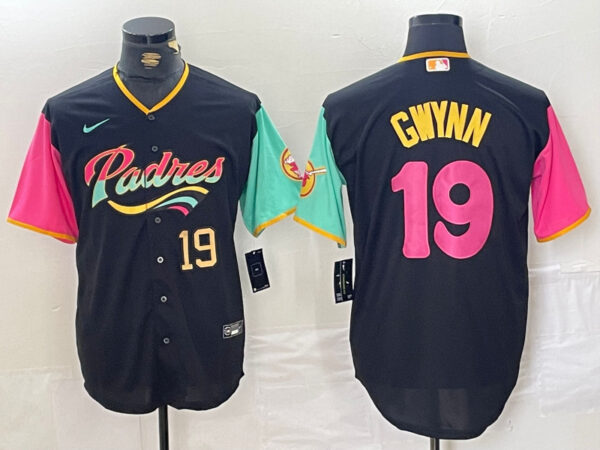 Men's San Diego Padres #19 Tony Gwynn Black City Connect Cool Base Stitched Baseball Jerseys