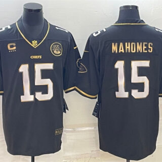 Men's Kansas City Chiefs #15 Patrick Mahomes Black Gold 4-Star C Patch Vapor Untouchable Limited Stitched Jersey