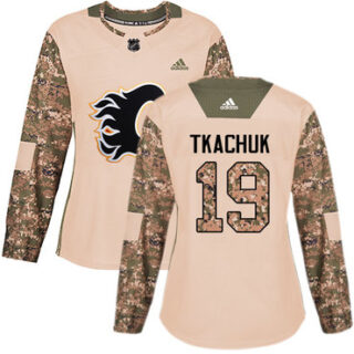 Women's Calgary Flames #19 Matthew Tkachuk Camo Authentic 2017 Veterans Day Stitched NHL Jersey