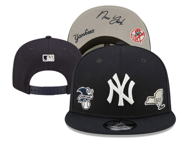 New York Yankees 2025 Stitched Snapback Hats