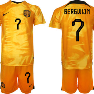 Men's Netherlands #7 Bergwijn Orange Home Soccer Jersey Suit